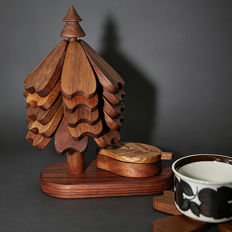 Sapele Wood Christmas Tree Coaster Set - Modular Heat-Resistant Trivet