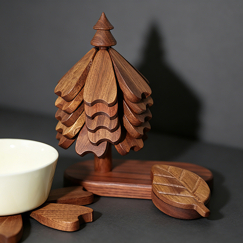 Sapele Wood Christmas Tree Coaster Set - Modular Heat-Resistant Trivet